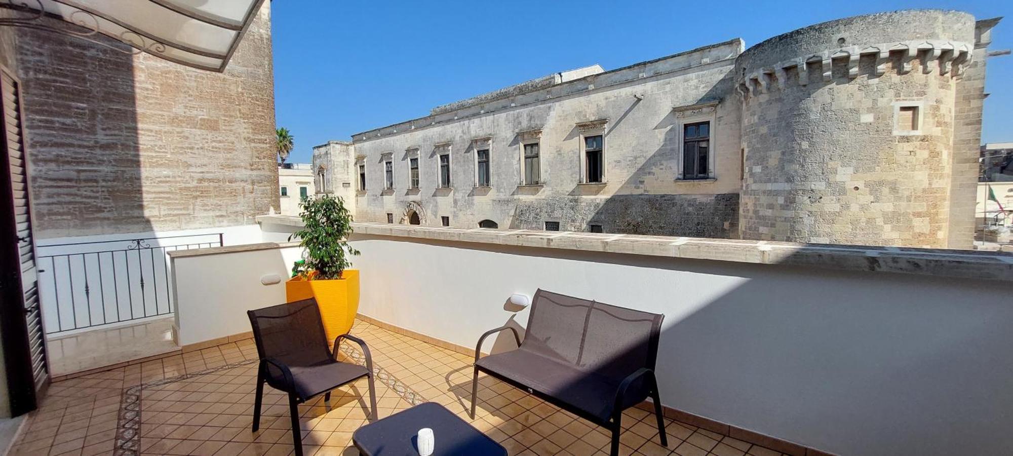 Casa Vacanze Fronte Castello 马尔塔诺 外观 照片